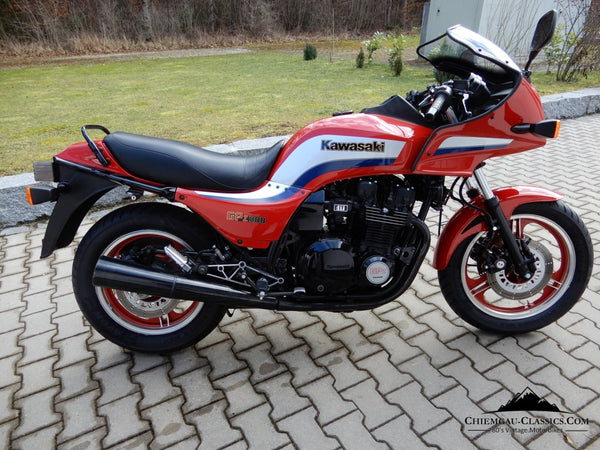 Kawasaki GPZ1100 UT - Sold – Chiemgau-Classics.com