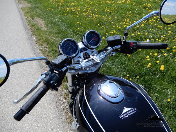 Kawasaki Zephyr 1100 Aircooled Bigbike In Top State Bike